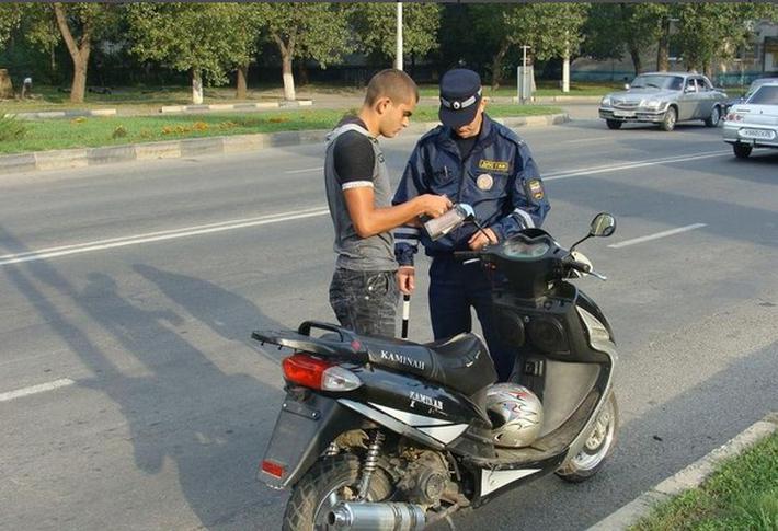 Для управления скутером или мопедом придётся сдавать на права!