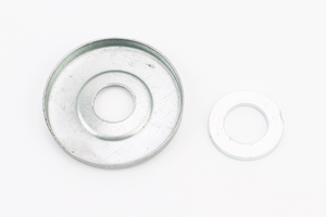 Пыльник колеса на мотоцикл МТ (+шайба)